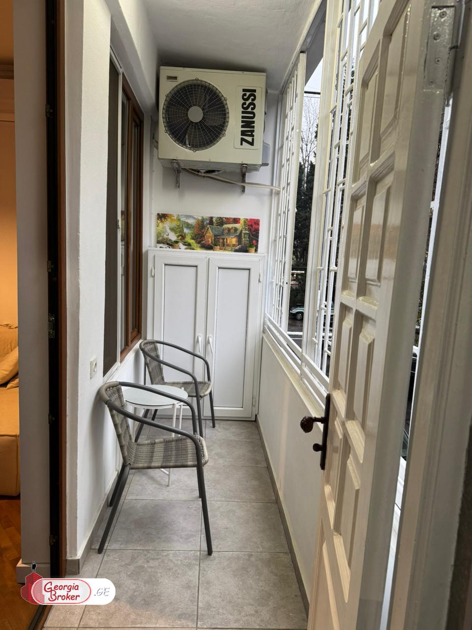 nearly repaired 4-room apartment for sale